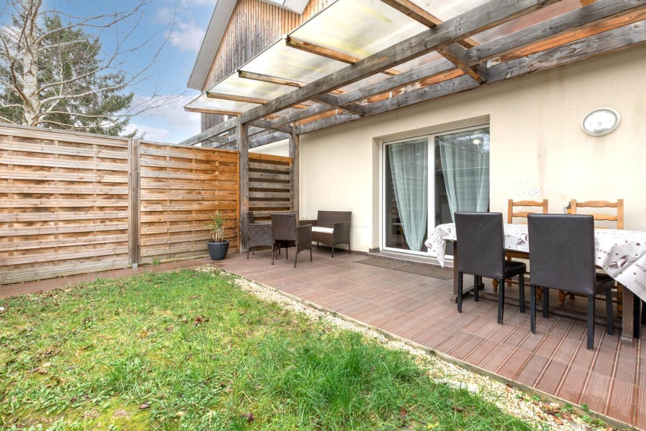 Le Duplex Chessy - 15Min From Disneyland - 2 Private Parkings - Garden - Kingsize & Queensize Bed - Supermarket Behind The House Eksteriør bilde