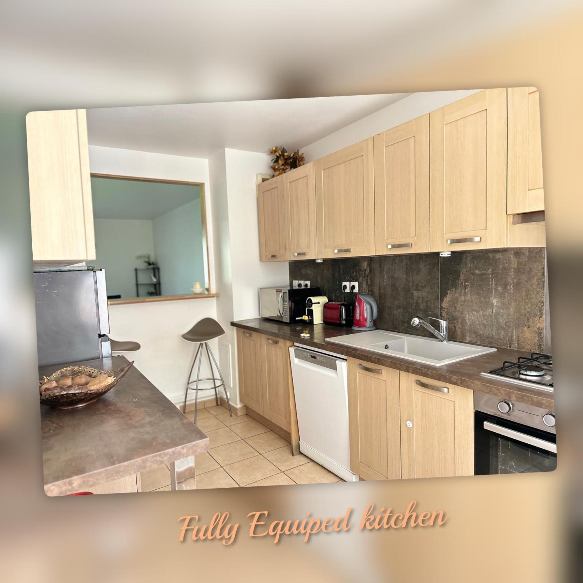 Le Duplex Chessy - 15Min From Disneyland - 2 Private Parkings - Garden - Kingsize & Queensize Bed - Supermarket Behind The House Eksteriør bilde